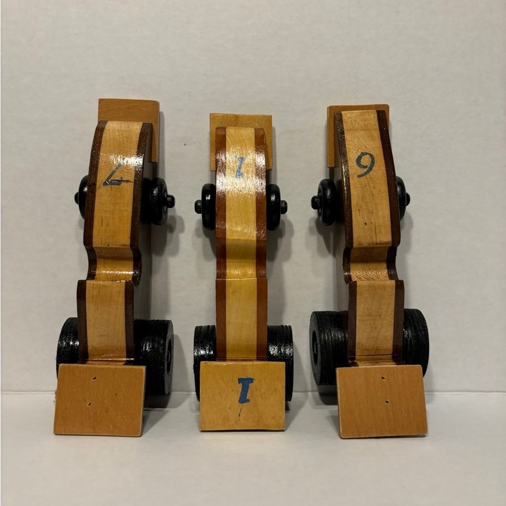 Wooden Numbered Toy Cars Set